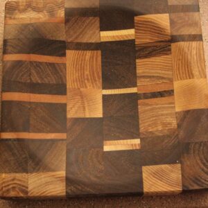 Ulu Cutting Board - Checkered Pattern